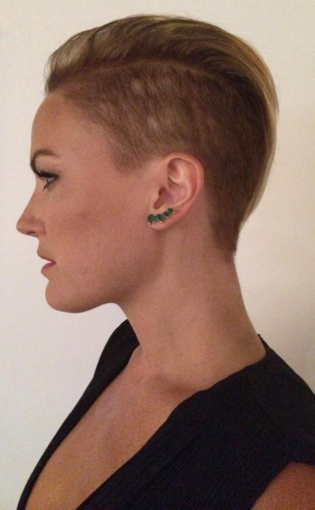 Malin Akerman Chops Her Hair Off See Her New Shaved Do E News